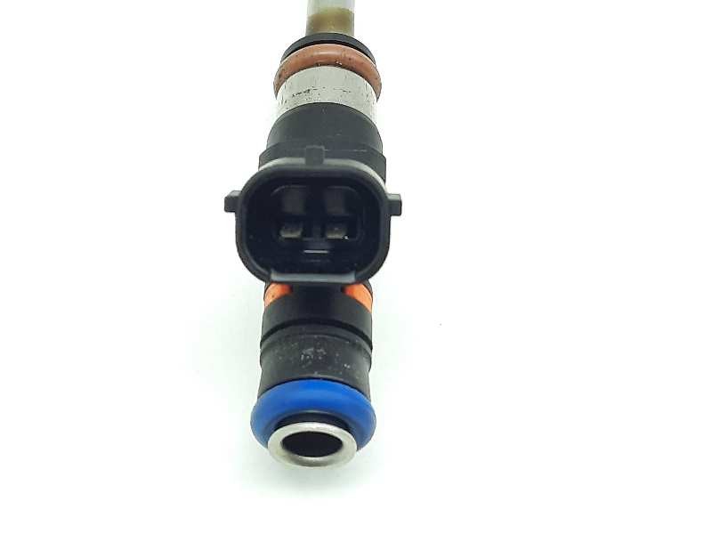 Recambio de inyector para renault clio iv limited referencia OEM IAM 175201470R 0280158366 