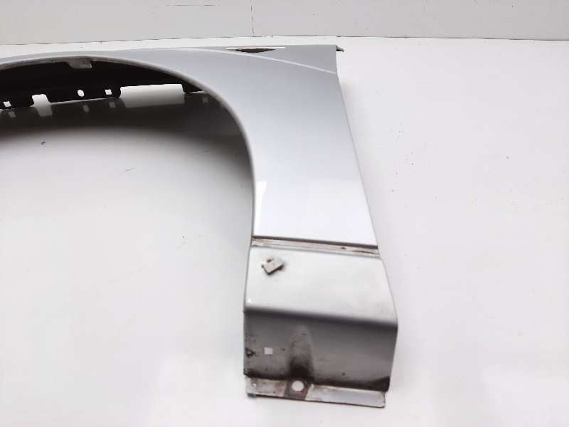 Recambio de aleta delantera izquierda para ford focus berlina (cak) trend referencia OEM IAM   