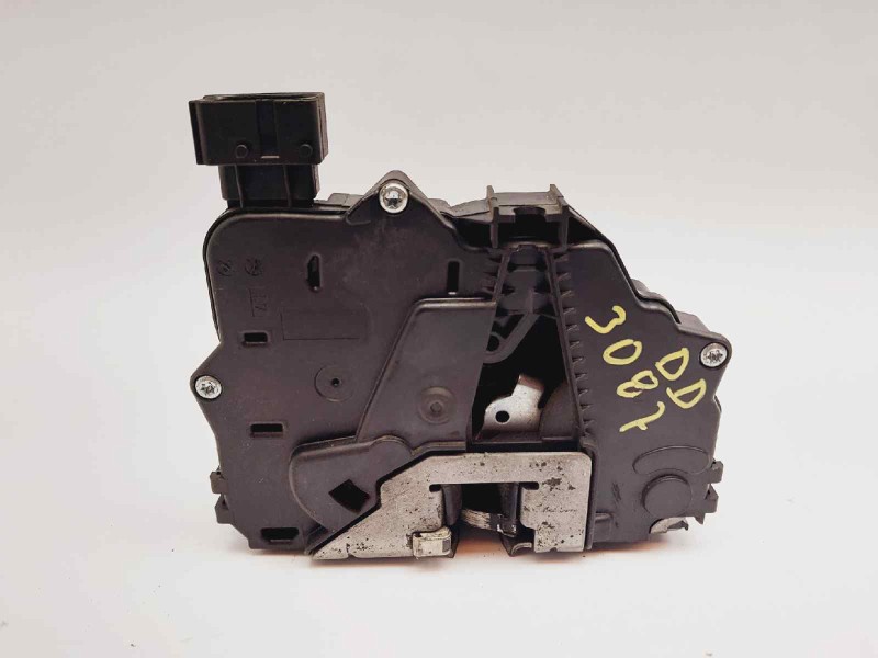 Recambio de cerradura puerta delantera derecha para opel corsa e van referencia OEM IAM 13431841  
