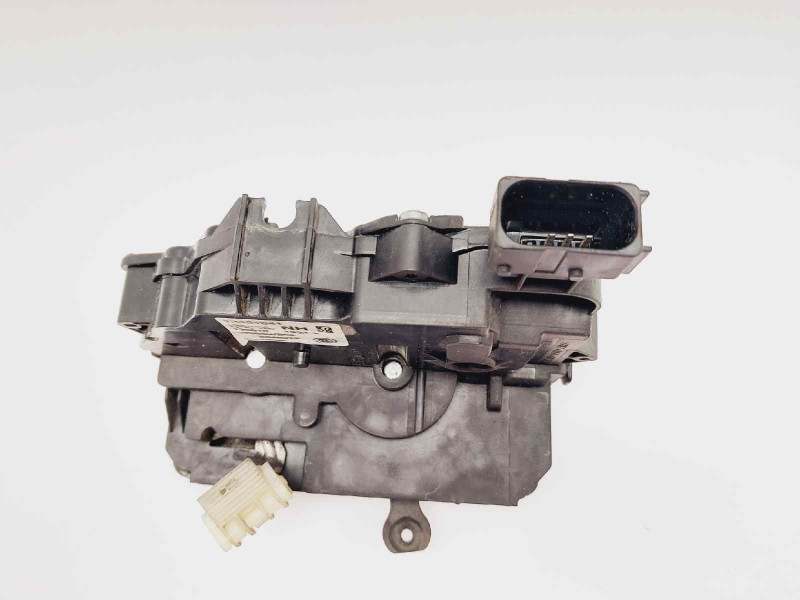 Recambio de cerradura puerta delantera derecha para opel corsa e van referencia OEM IAM 13431841  