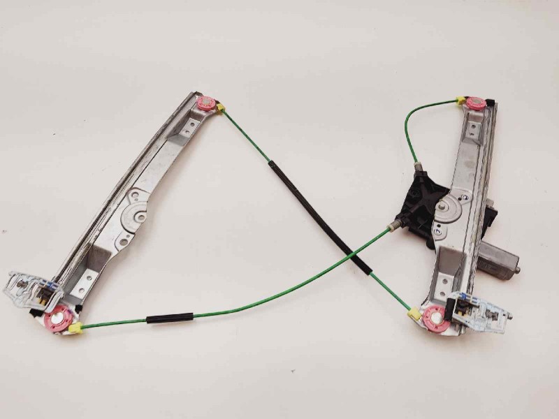 Recambio de elevalunas delantero izquierdo para opel corsa e van referencia OEM IAM 39161990  