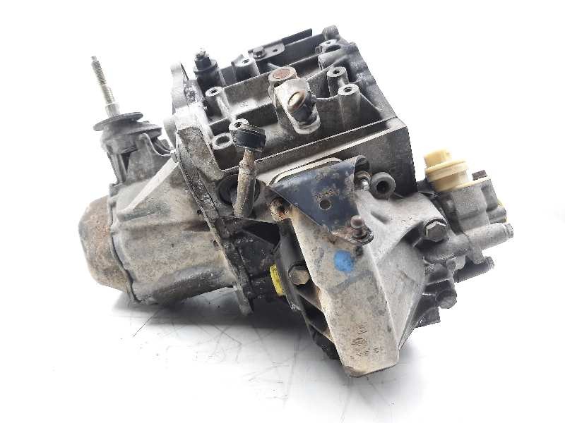 Recambio de caja cambios para peugeot 206 berlina 1.9 diesel referencia OEM IAM 20DL72  