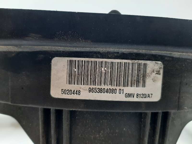 Recambio de electroventilador para peugeot 207 xs referencia OEM IAM 9653804080  