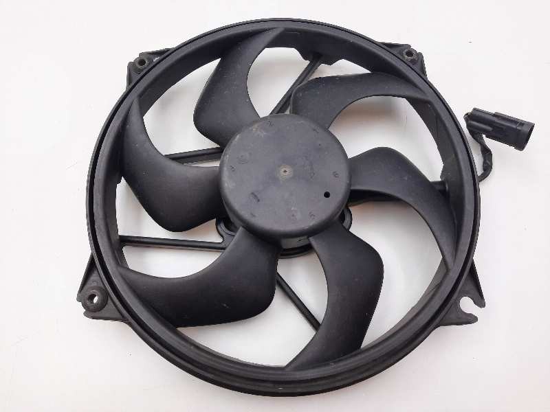 Recambio de electroventilador para peugeot 307 (s1) xs referencia OEM IAM   