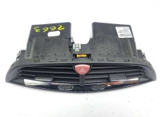 Recambio de rejilla aireadora para lancia delta (181) platino referencia OEM IAM 7354775210 735473560  2
