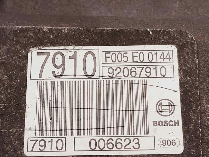 Recambio de colector admision para chevrolet captiva 3.2 v6 ltx referencia OEM IAM 92067910 92067953 