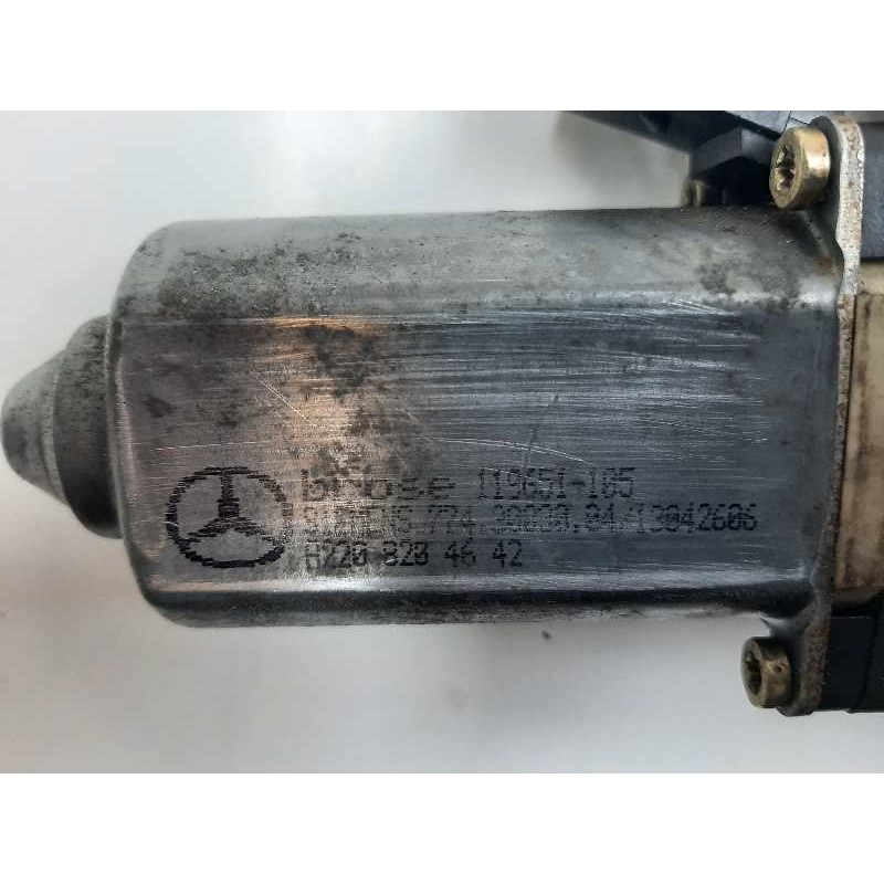 Recambio de motor elevalunas delantero izquierdo para mercedes clase c (w203) sportcoupe c 220 cdi (203.706) referencia OEM IAM 