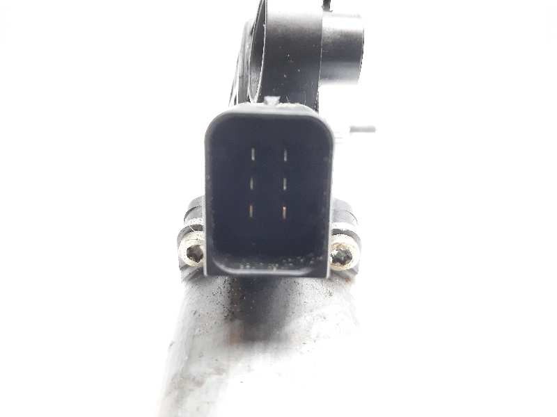 Recambio de motor elevalunas delantero izquierdo para mercedes clase c (w203) sportcoupe c 220 cdi (203.706) referencia OEM IAM 