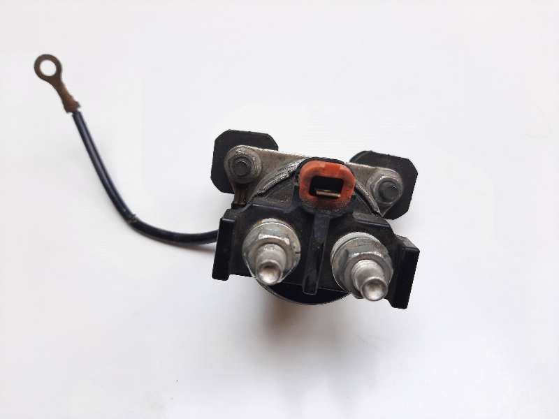 Recambio de caja reles / fusibles para nissan pulsar (c13) sport edition referencia OEM IAM 251153ZL0A 2534004020 