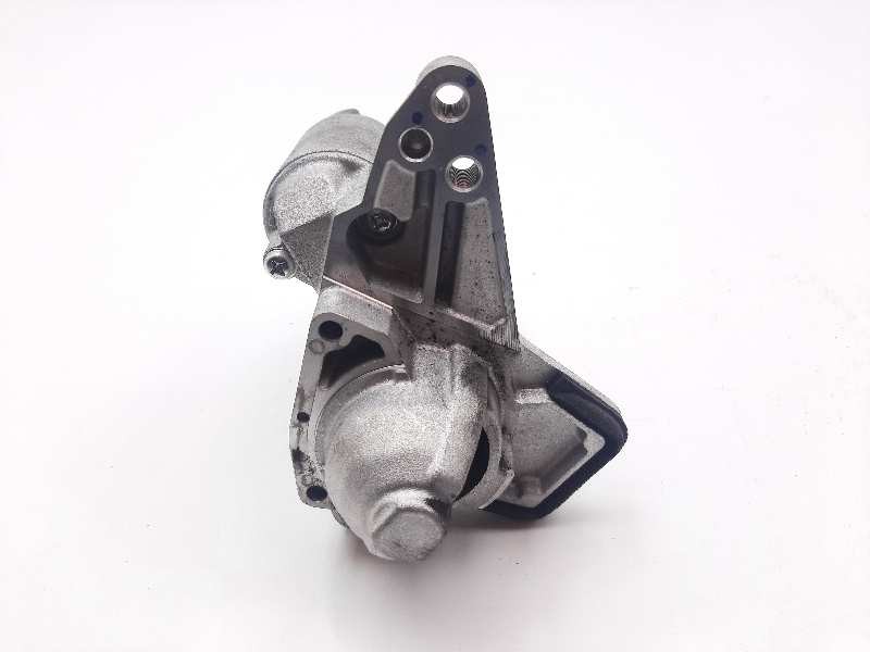Recambio de motor arranque para dacia sandero laureate referencia OEM IAM 233000557RC  