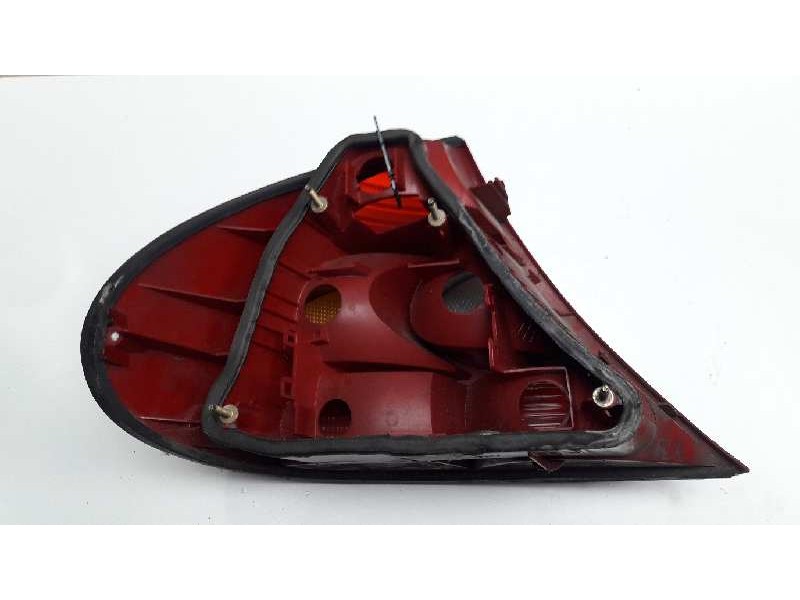 Recambio de piloto trasero derecho para ford mondeo berlina (gd) ambiente referencia OEM IAM   