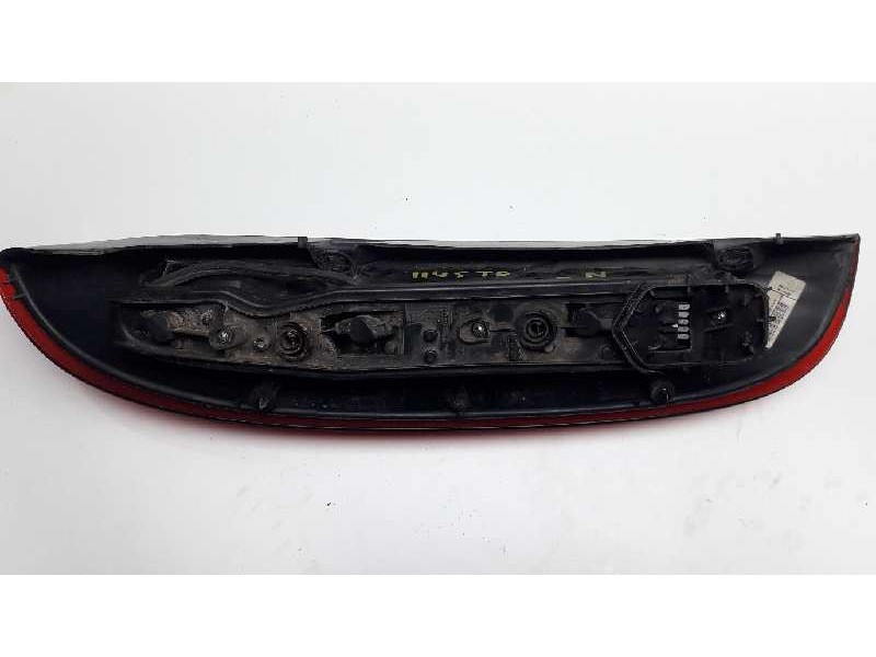 Recambio de piloto trasero derecho para opel corsa c comfort referencia OEM IAM   