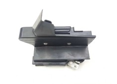 Recambio de cerradura puerta trasera derecha para dacia sandero laureate referencia OEM IAM 825022281R  