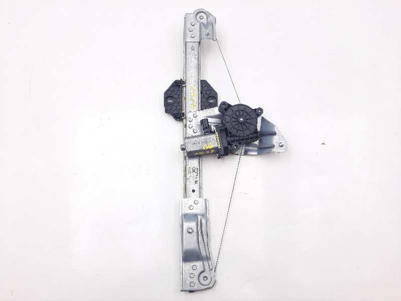 Recambio de elevalunas delantero derecho para dacia sandero laureate referencia OEM IAM 807209299R  