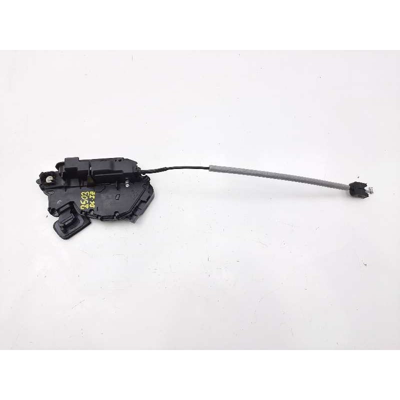 Recambio de cerradura puerta delantera izquierda para volkswagen polo beats referencia OEM IAM B5C5TB837015C  