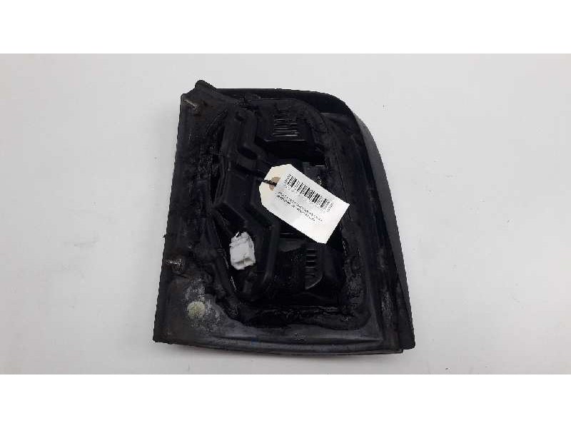 Recambio de piloto trasero derecho para nissan micra (k11) básico (k11) referencia OEM IAM   