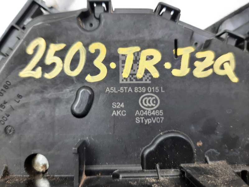 Recambio de cerradura puerta trasera izquierda para volkswagen polo beats referencia OEM IAM A5L5TA839015L  