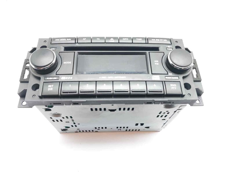 Recambio de sistema audio / cd para jeep compass limited referencia OEM IAM P05064363AB  