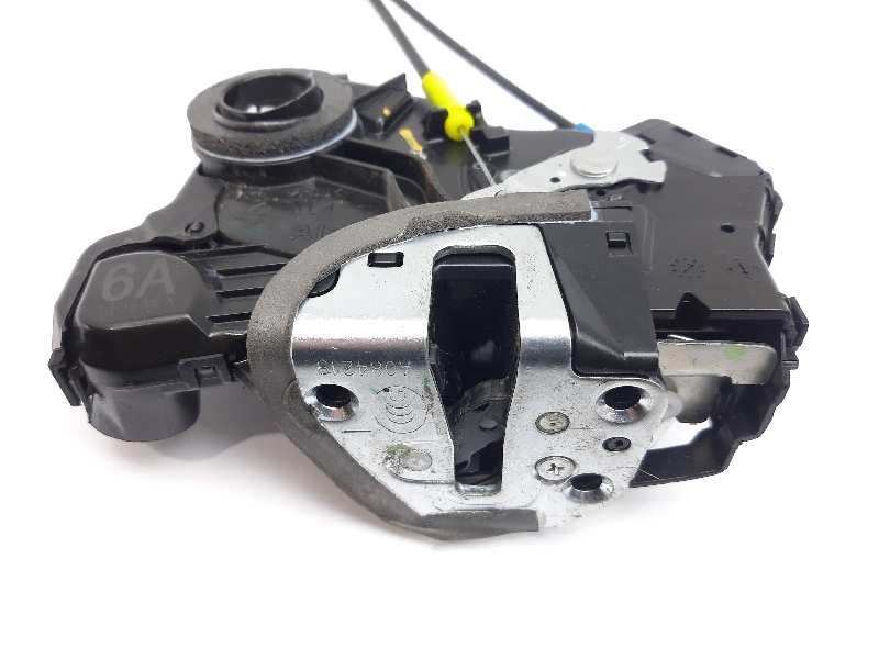 Recambio de cerradura puerta delantera izquierda para toyota auris hybrid business referencia OEM IAM 110816X 6904002211 