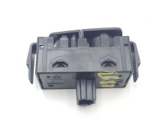 Recambio de warning para dacia sandero laureate referencia OEM IAM 252905668RB   2