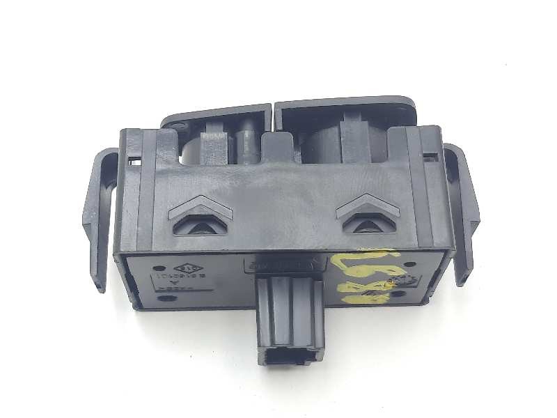 Recambio de warning para dacia sandero laureate referencia OEM IAM 252905668RB  