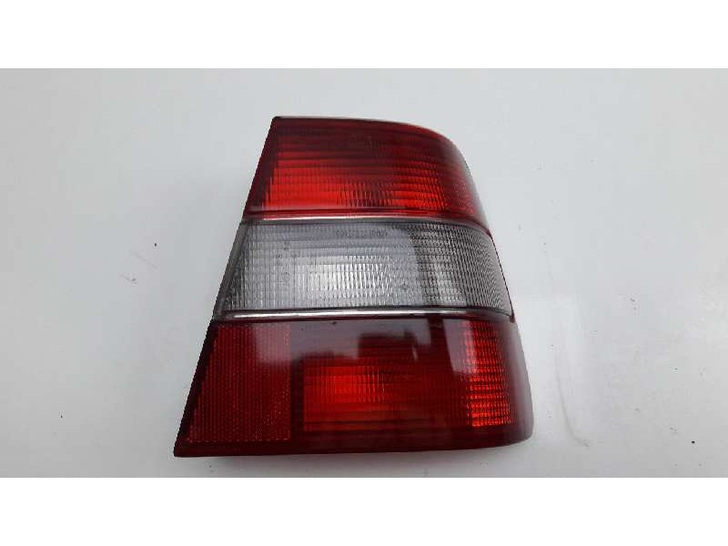 Recambio de piloto trasero derecho para volvo serie 960 berlina/familiar 2.5 24v berlina referencia OEM IAM   