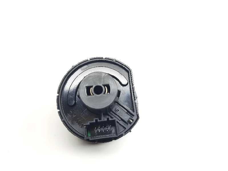 Recambio de mando luces para volkswagen polo beats referencia OEM IAM 5G0941431R 10095080 