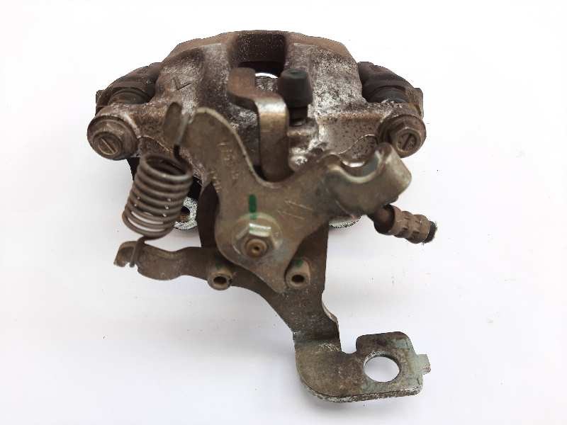 Recambio de pinza freno trasera izquierda para toyota auris hybrid business referencia OEM IAM 0204L67275 4772209240 