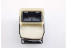 Recambio de mando retrovisor para toyota auris hybrid business referencia OEM IAM 183779   2