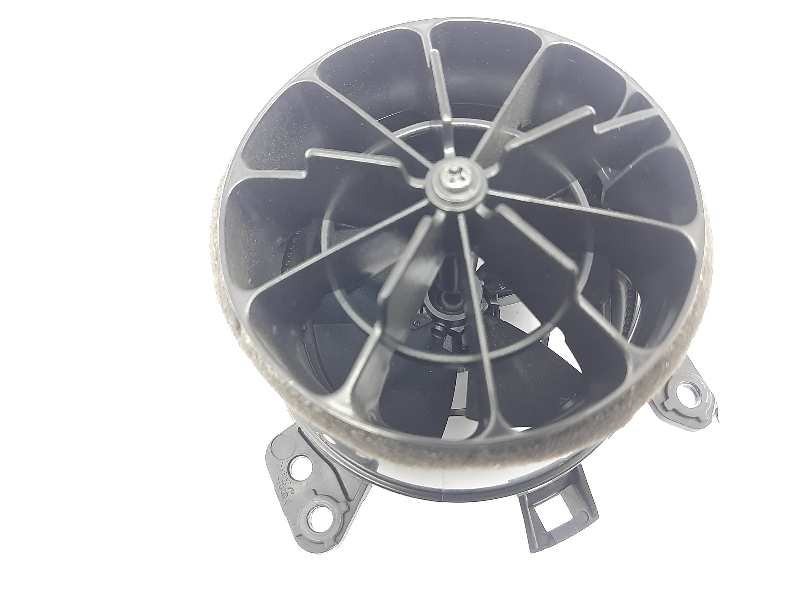 Recambio de rejilla aireadora para toyota auris hybrid business referencia OEM IAM 5556862280  