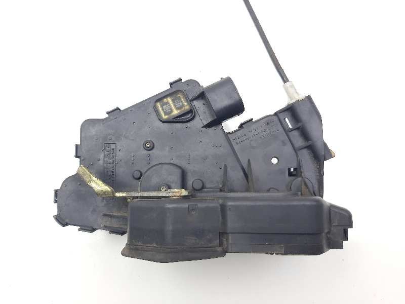 Recambio de cerradura puerta trasera derecha para bmw serie 3 berlina (e46) 318i referencia OEM IAM   