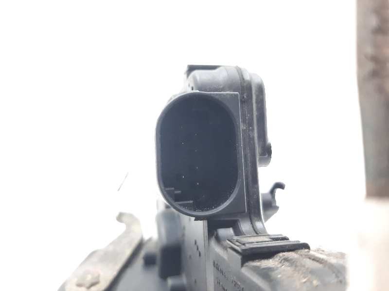 Recambio de cerradura puerta trasera derecha para bmw serie 3 berlina (e46) 318i referencia OEM IAM   