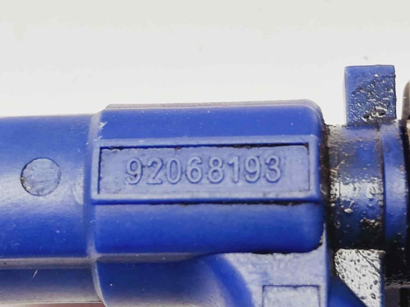 Recambio de inyector para chevrolet captiva 3.2 v6 ltx referencia OEM IAM 92068193 0280156300 