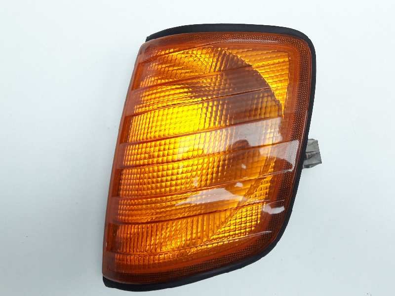 Recambio de piloto delantero izquierdo para mercedes clase e (w124) berlina 2.0 referencia OEM IAM   