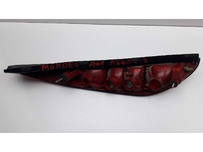 Recambio de piloto trasero derecho para ford mondeo berlina (ge) trend (06.2003) (d) referencia OEM IAM   