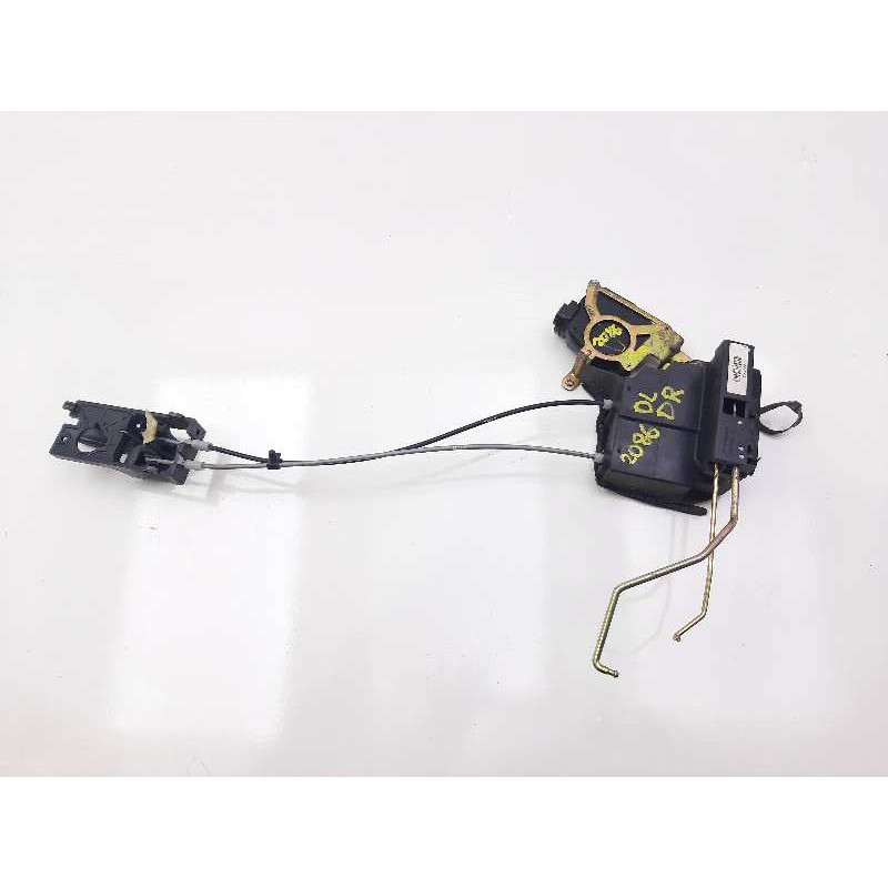 Recambio de cerradura puerta delantera derecha para kia rio 1.4 active referencia OEM IAM 25XIFR  