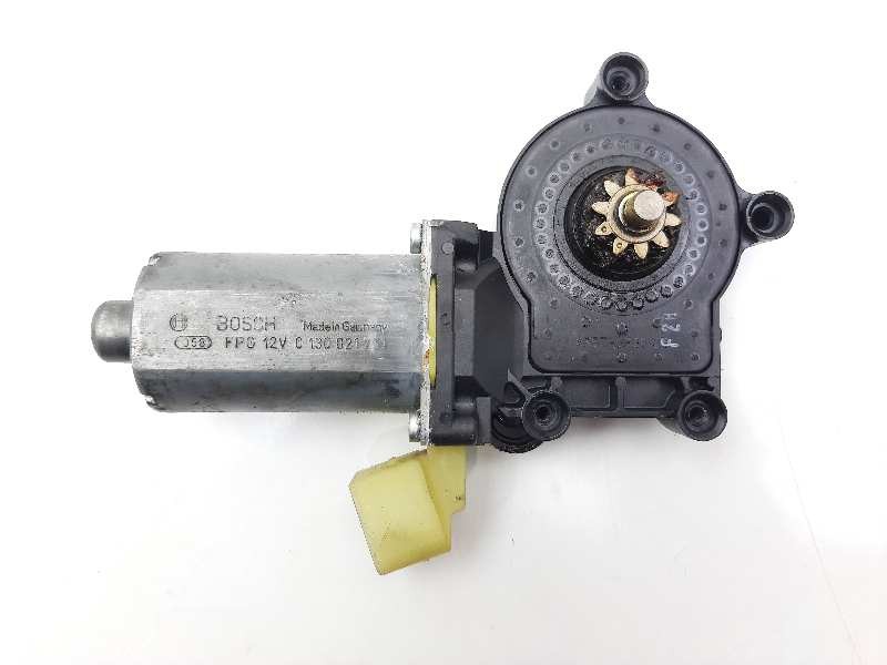 Recambio de motor elevalunas delantero derecho para volvo s60 berlina 2.4 momentum (125kw) (2004) referencia OEM IAM 0130821761 