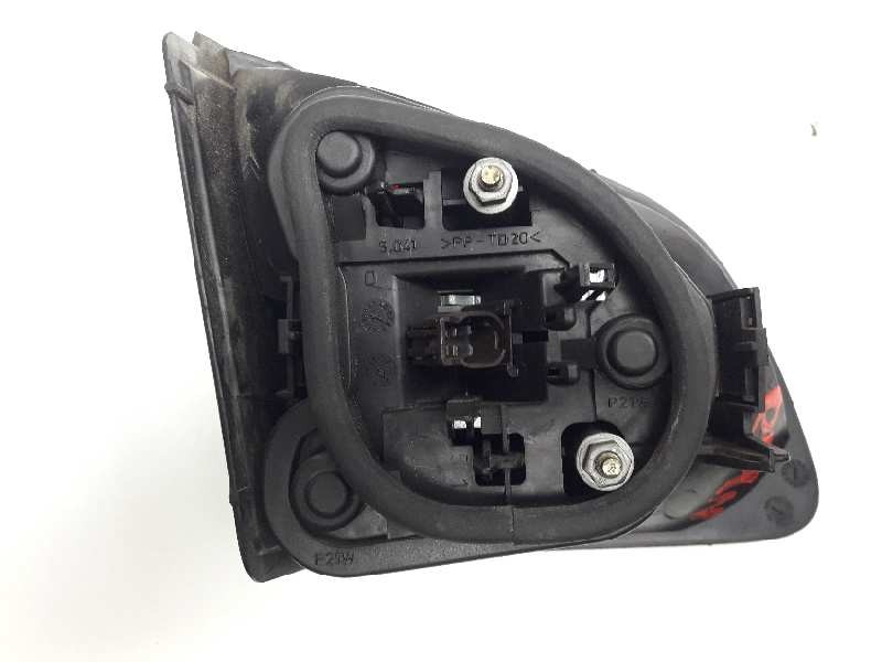 Recambio de piloto trasero derecho para peugeot 406 break (s1/s2) st td referencia OEM IAM   