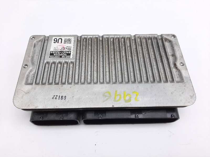 Recambio de centralita motor uce para toyota auris hybrid business referencia OEM IAM 896610ZU60 MB2756009480 