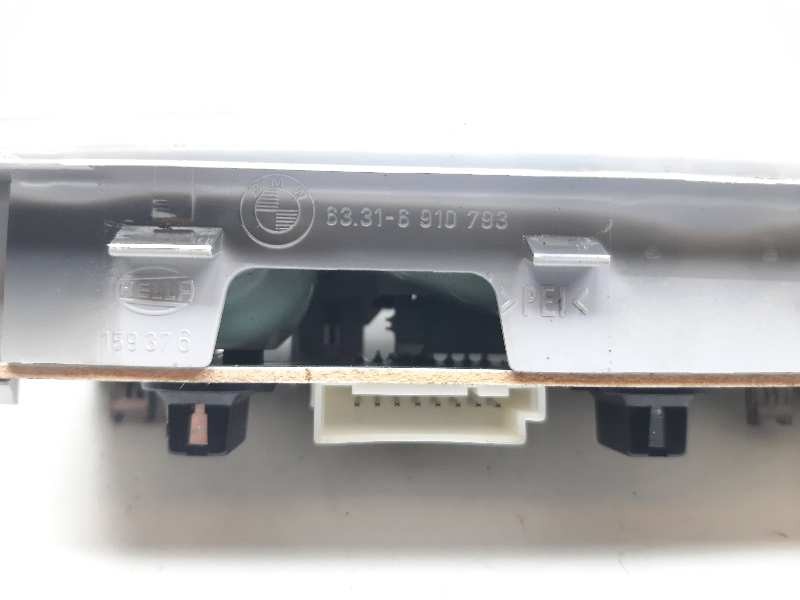 Recambio de luz interior para bmw serie 5 berlina (e60) 530i referencia OEM IAM 63316910793  