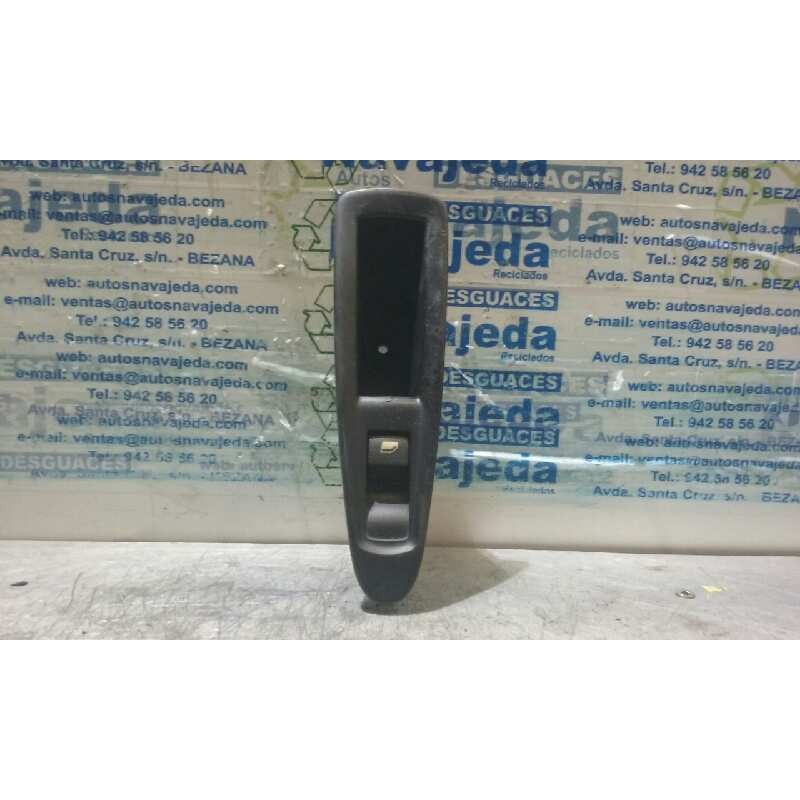 Recambio de mando elevalunas trasero derecho para citroen c4 berlina vtr plus referencia OEM IAM 96496367  