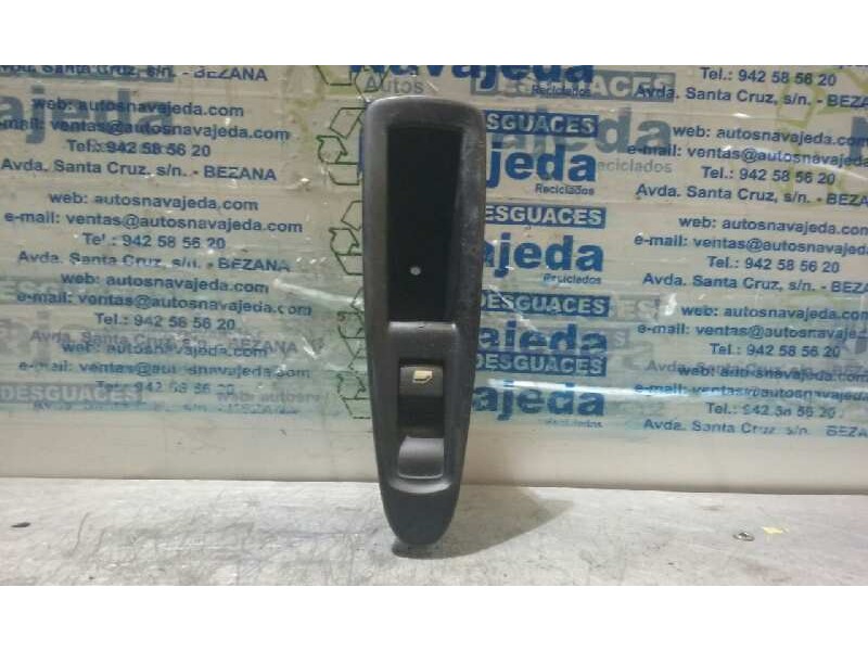 Recambio de mando elevalunas trasero derecho para citroen c4 berlina vtr plus referencia OEM IAM 96496367  