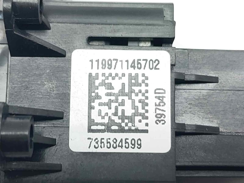 Recambio de interruptor para jeep compass ii limited 4x4 referencia OEM IAM 735584599  