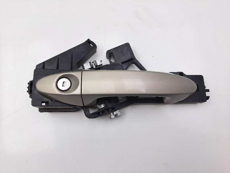 Recambio de maneta exterior delantera izquierda para ford b-max titanium referencia OEM IAM AV11R22465  