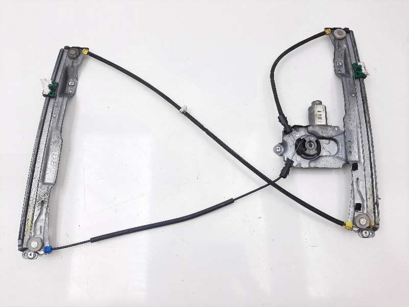 Recambio de elevalunas delantero izquierdo para renault clio iii expression referencia OEM IAM 400856E  