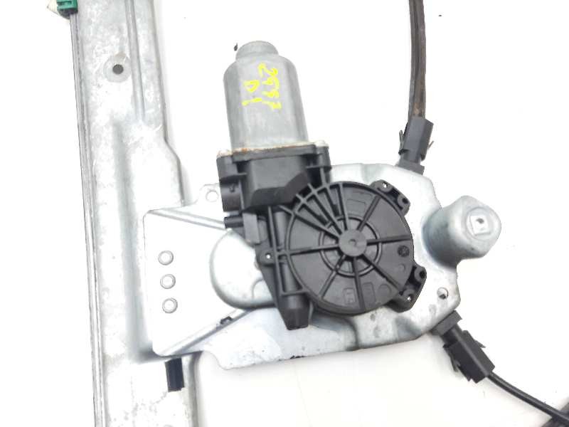 Recambio de elevalunas delantero izquierdo para renault clio iii expression referencia OEM IAM 400856E  