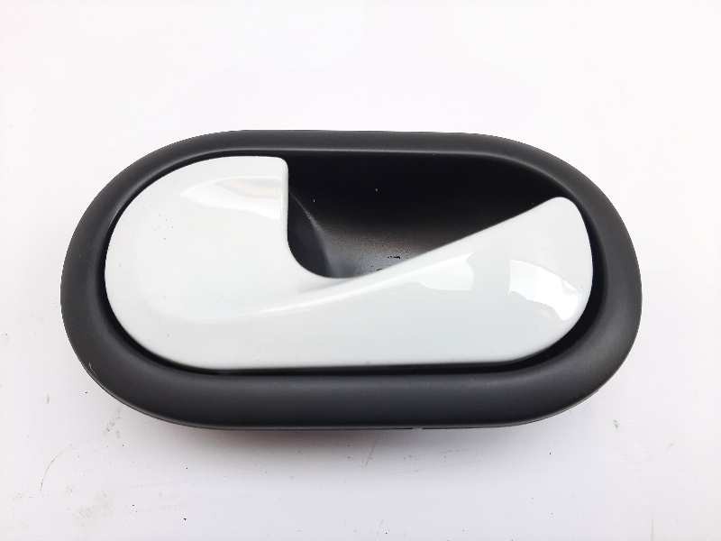 Recambio de maneta interior trasera izquierda para renault clio iii expression referencia OEM IAM 310579  