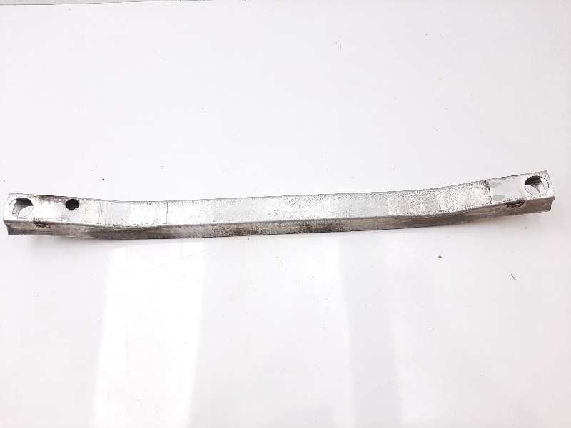 Recambio de refuerzo paragolpes delantero para renault clio iii expression referencia OEM IAM 8200834849  