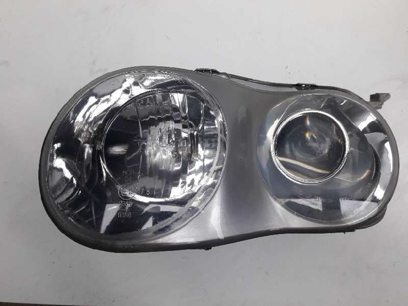 Recambio de faro izquierdo para hyundai coupe (rd) 1.6 fx referencia OEM IAM   