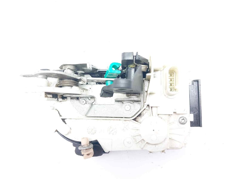 Recambio de cerradura puerta trasera izquierda para jeep compass limited referencia OEM IAM A052111  